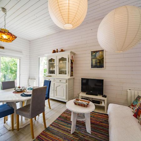 Holiday Home La Petite Maison Blanche By Interhome 齐塞恩·都兰 外观 照片